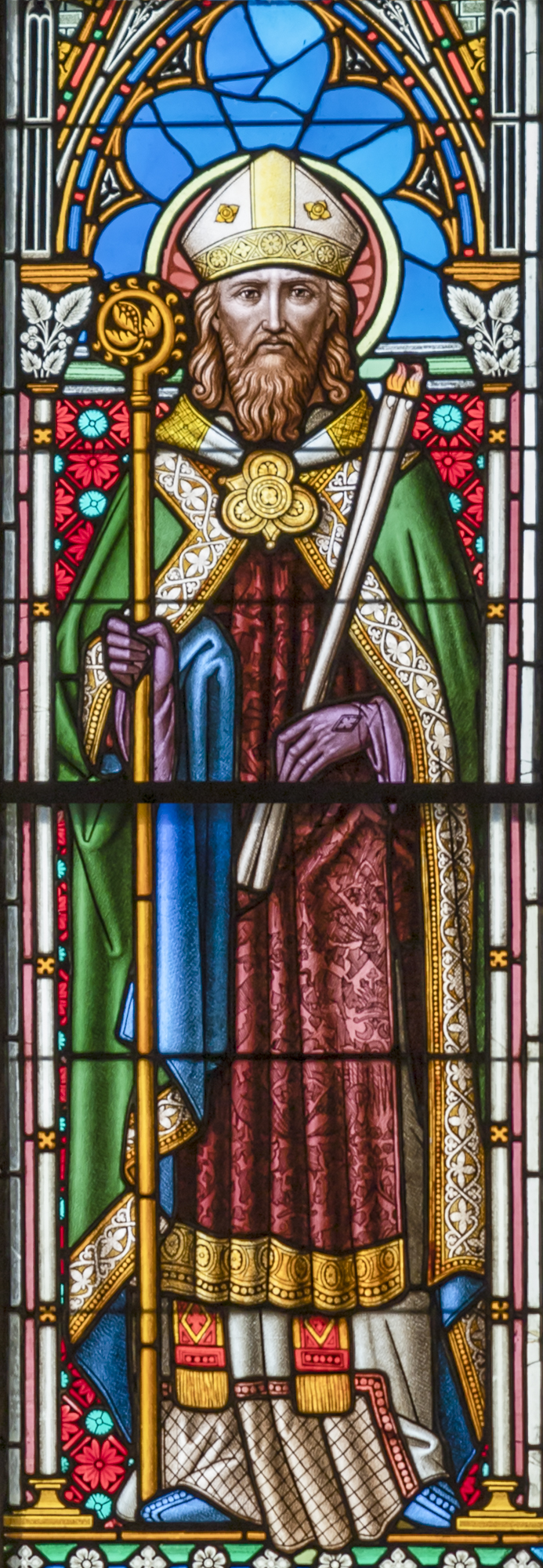 Heiliger Blasius im Kirchenfenster in der Stiftskirche Stift Zwettl